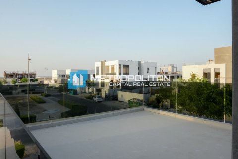 4 bedrooms Villa on the Yas Island, UAE No. 90855 25