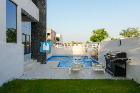 4 bedrooms Villa on the Yas Island, UAE No. 90855 27