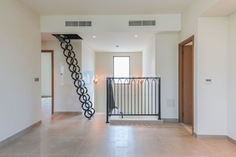 4 bedrooms Villa in Khalifa City, UAE No. 90850 11