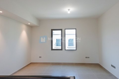 4 bedrooms Villa in Khalifa City, UAE No. 90850 12