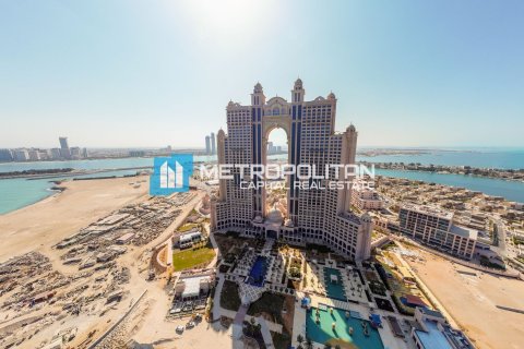 Apartment de 1 dormitorio en The Marina, UAE No. 90851 1