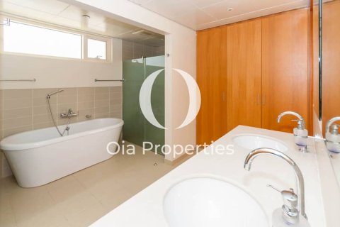 4 bedrooms Villa in Al Raha Gardens, UAE No. 11696 11