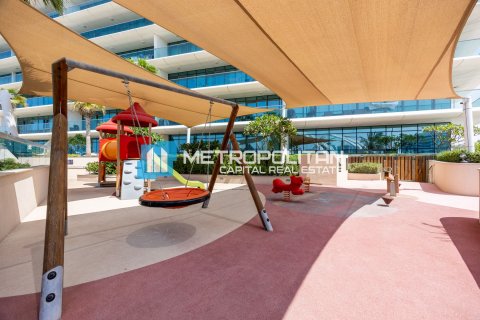 Apartment de 3 dormitorios en Al Raha Beach, UAE No. 92229 3