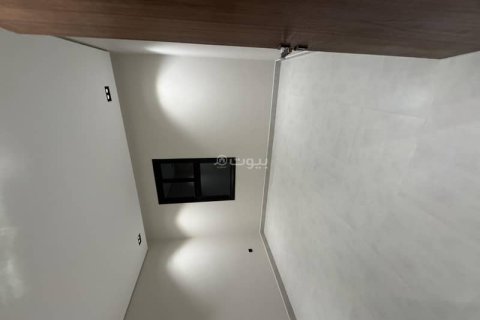 5 bedrooms Villa in Riyadh, Saudi Arabia No. 61533 18