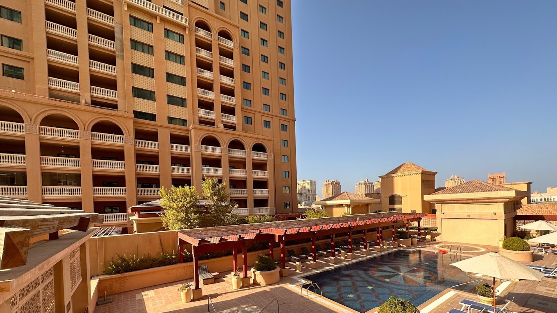 Porto Arabia Tower 2