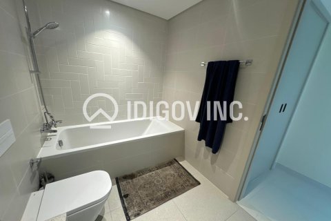 1 bedroom Apartment in EMAAR Beachfront, UAE No. 82659 6
