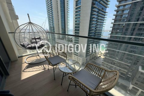 1 bedroom Apartment in EMAAR Beachfront, UAE No. 82659 4