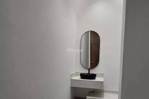 4 bedrooms Apartment in Riyadh, Saudi Arabia No. 98786 1