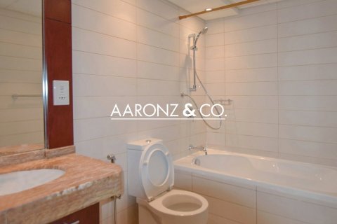 1 bedroom Apartment in Downtown Dubai (Downtown Burj Dubai), UAE No. 106109 7