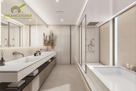 4 bedrooms Villa in Umm Al Quwain Marina, UAE No. 75310 9