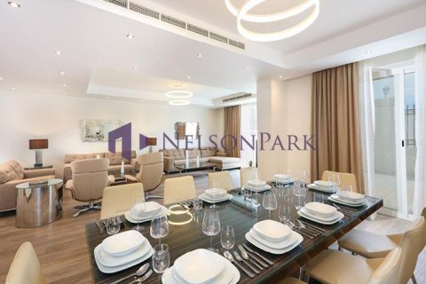 4 bedrooms Villa in Lusail, Qatar No. 58460 9