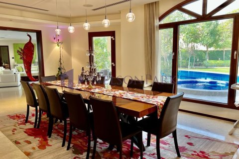 5 bedrooms Villa in Doha, Qatar No. 58170 14