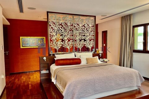5 bedrooms Villa in Doha, Qatar No. 58170 24