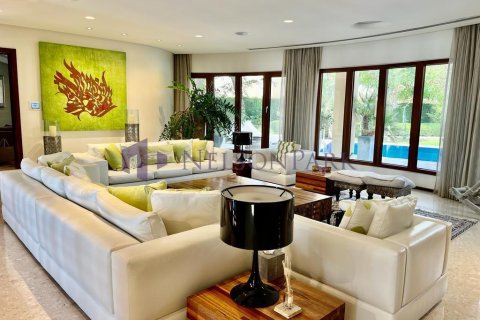 5 bedrooms Villa in Doha, Qatar No. 58170 13