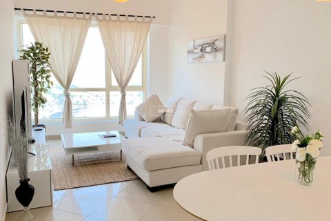 Apartment de 2 dormitorios en Jumeirah Lake Towers, UAE No. 104798 3