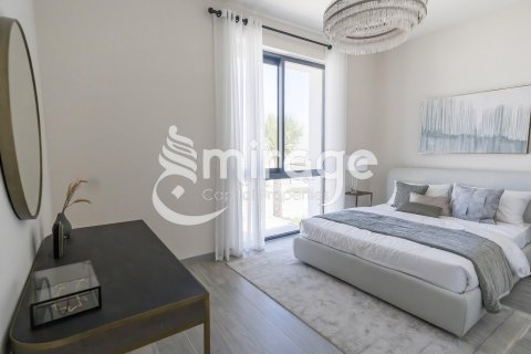 3 bedrooms Townhouse on the Yas Island, UAE No. 81183 5