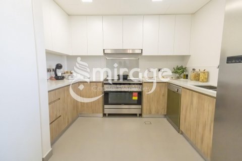 3 bedrooms Townhouse on the Yas Island, UAE No. 81183 8