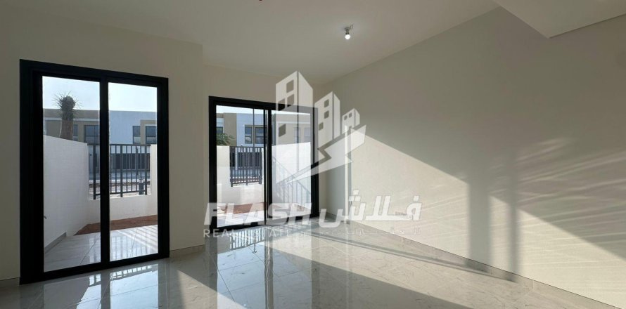 2 غرف نوم تاون هاوس في Mina Al Arab, الإمارات العربية المتحدة رقم 88321