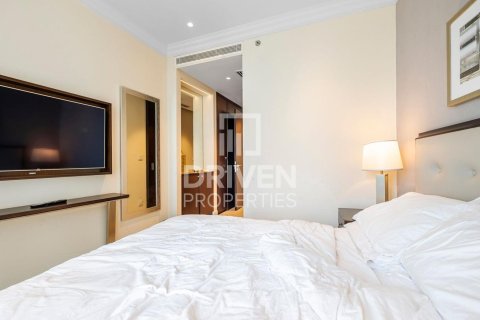 Apartment de 2 dormitorios en The Address Residence Fountain Views, UAE No. 83934 7