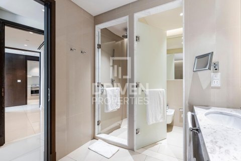 Apartment de 2 dormitorios en The Address Residence Fountain Views, UAE No. 83934 6