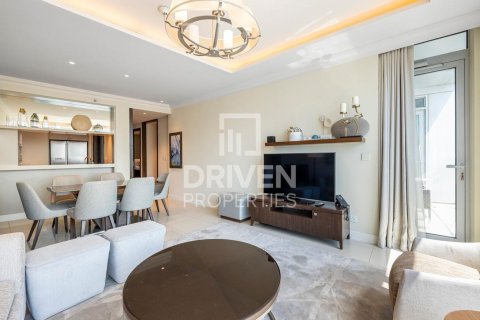 Apartment de 2 dormitorios en The Address Residence Fountain Views, UAE No. 83934 1