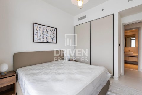 Квартира с 2 спальнями в EMAAR Beachfront, ОАЭ №84691 12