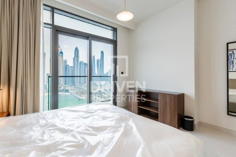 Квартира с 2 спальнями в EMAAR Beachfront, ОАЭ №84691 14