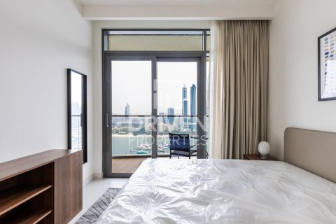 Квартира с 2 спальнями в EMAAR Beachfront, ОАЭ №84691 11