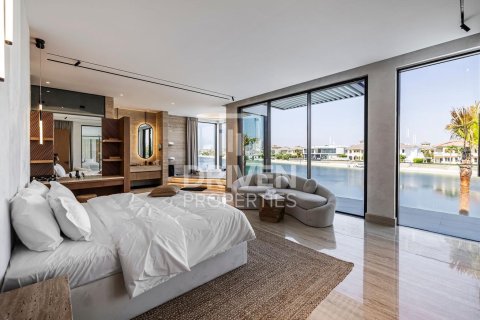 5 bedrooms Villa in Signature Villas, UAE No. 31326 14