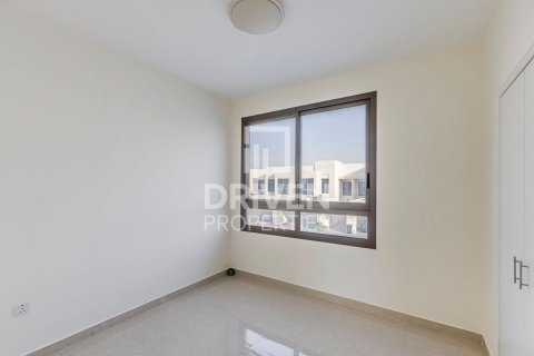 Townhouse de 4 dormitorios en Town Square, UAE No. 84918 6
