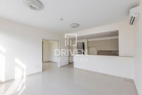 Townhouse de 4 dormitorios en Town Square, UAE No. 84918 1