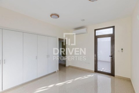 Townhouse de 4 dormitorios en Town Square, UAE No. 84918 5