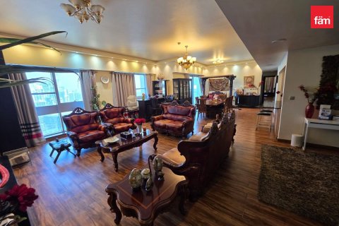 Apartment de 4 dormitorios en Business Bay, UAE No. 87701 4