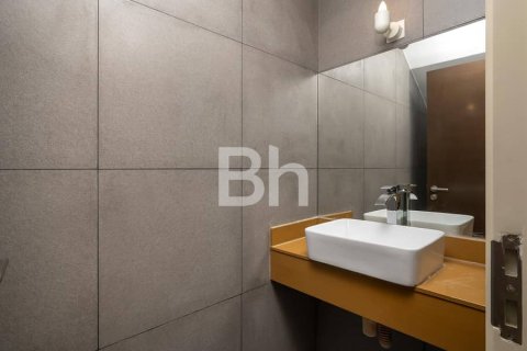 Таунхаус с 4 спальнями в Джумейра Вилладж Серкл, ОАЭ №87208 4