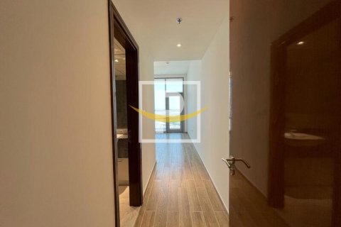Appartement de 2 chambres à NOORA TOWER Business Bay, UAE No. 97234 4