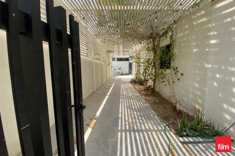 Townhouse de 3 chambres à Dubai, UAE No. 103085 2