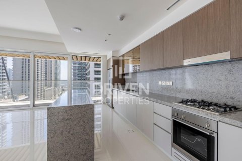 2 bedrooms Apartment in EMAAR Beachfront, UAE No. 83707 13