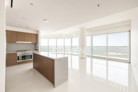 3 bedrooms Apartment in EMAAR Beachfront, UAE No. 83706 6