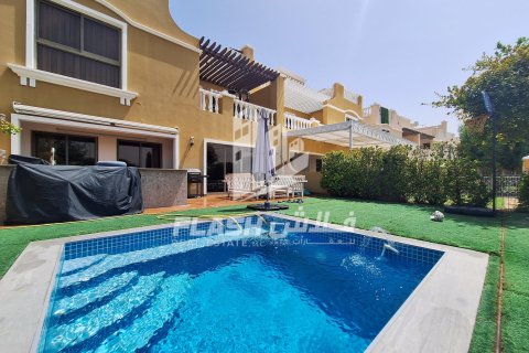 Таунхаус с 3 спальнями в Al Hamra Village, ОАЭ №88547 2