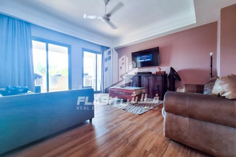 Таунхаус с 3 спальнями в Al Hamra Village, ОАЭ №88547 8
