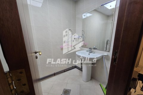 Квартира с 2 спальнями в Al Hamra Village, ОАЭ №88548 15