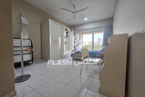 Квартира с 2 спальнями в Al Hamra Village, ОАЭ №88548 9