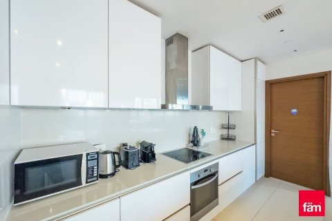 3 bedrooms Apartment  No. 107223 22