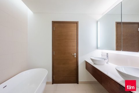 3 bedrooms Apartment  No. 107223 10