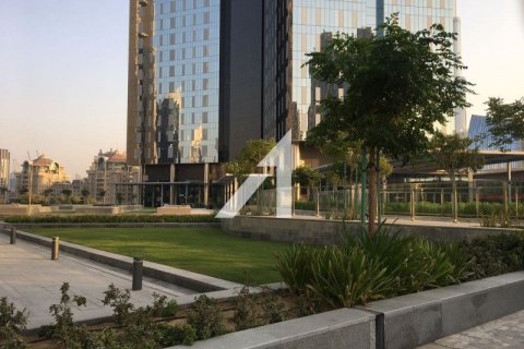 Apartment de 1 dormitorio en Central Park Tower, UAE No. 90895 3