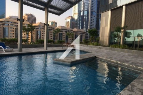 Apartment de 1 dormitorio en Central Park Tower, UAE No. 90895 2