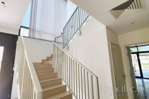 Вилла с 5 спальнями в DAMAC Hills (Akoya by DAMAC), ОАЭ №5062 10