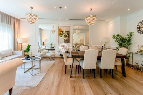Villa de 4 dormitorios en Jumeirah Park, UAE No. 101698 6
