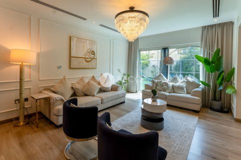 Villa de 4 dormitorios en Jumeirah Park, UAE No. 101698 12