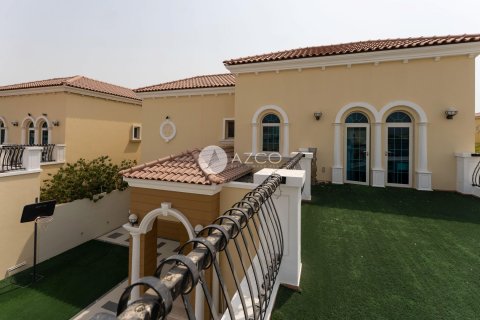 Villa de 4 dormitorios en Jumeirah Park, UAE No. 101698 30